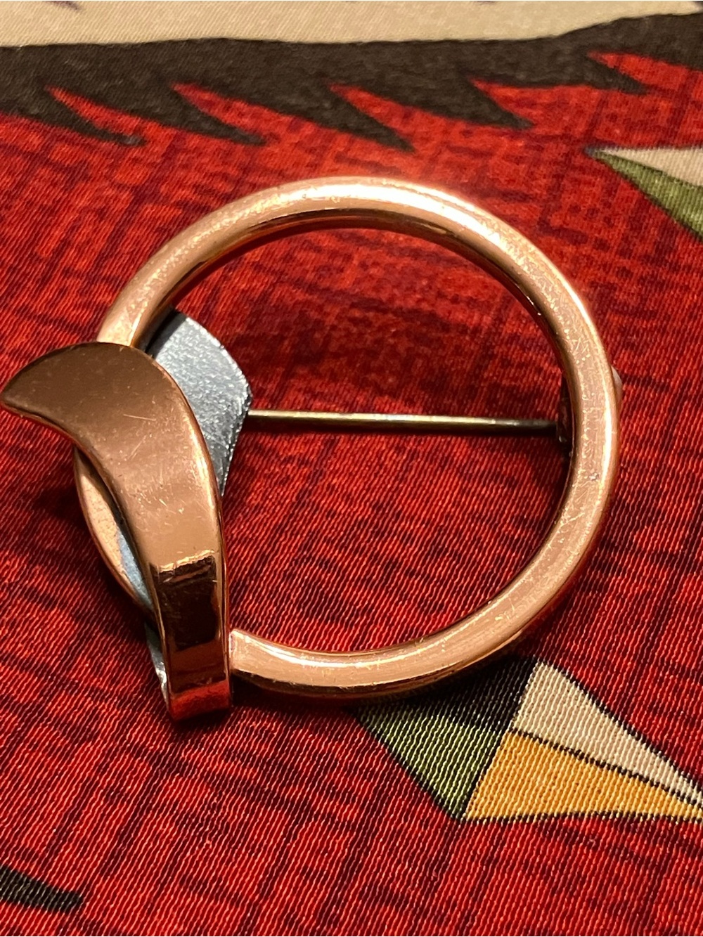 TWO HAND CRAFTED MODERNISTIC COPPER BROOCHES VINTAGE - Picture 9 of 15